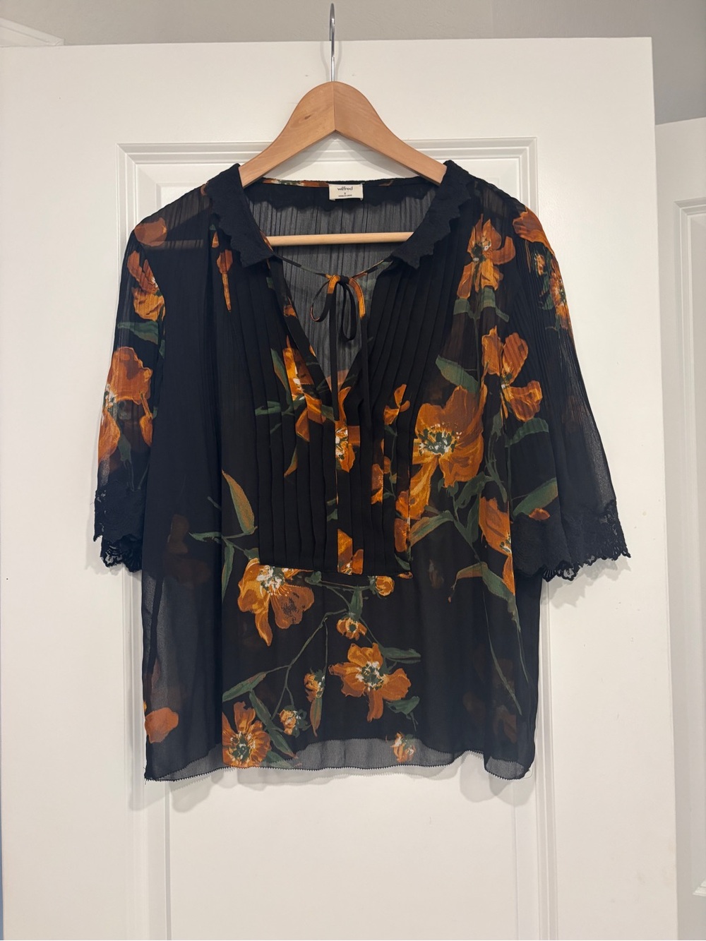 Wilfred Aritzia Black Sheer Floral Pintuck Blouse